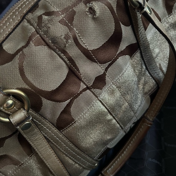 Vintage Used golden coach bag - Picture 5 of 8